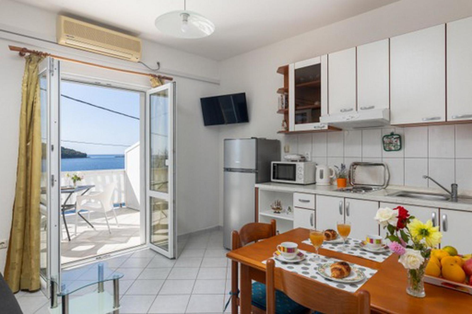 House Rasica Apartment Molunat Exterior foto